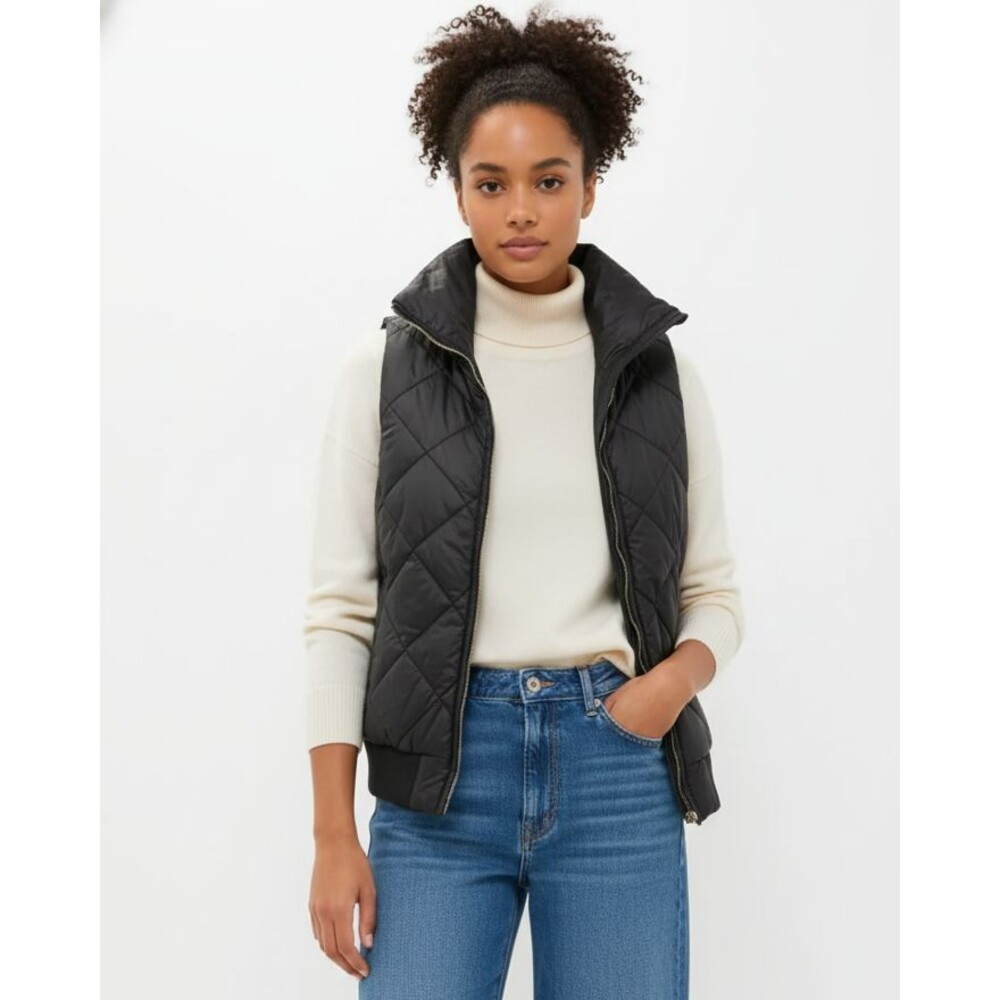 Tuckernuck Black Jackson Quilted Puffer Vest Cozy Pockets Minimalist Womens XS